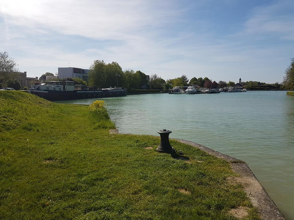 Péniche Serenity Sillery Esterno foto
